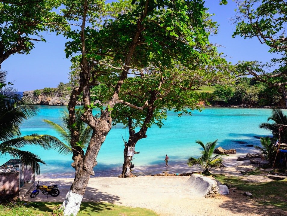 5 place to absolutely visit (and one to avoid) in Jamaica