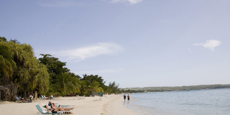 5 place to absolutely visit (and one to avoid) in Jamaica